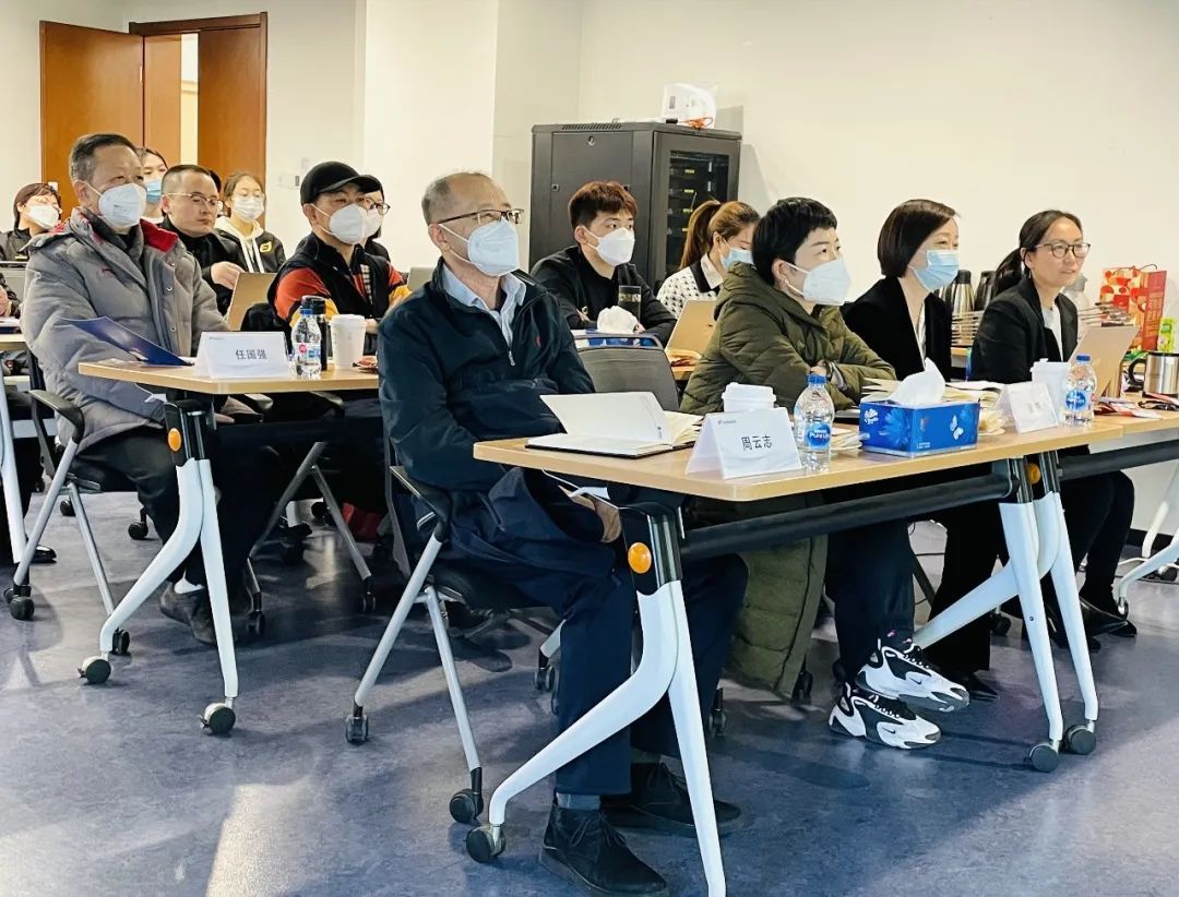 1676451439296321.jpg 640.jpg